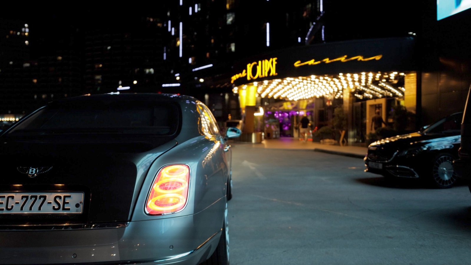 Batum’un Kalbindeki Eğlence Dünyası: Eclipse Casino ile Unutulmaz Bir Deneyim